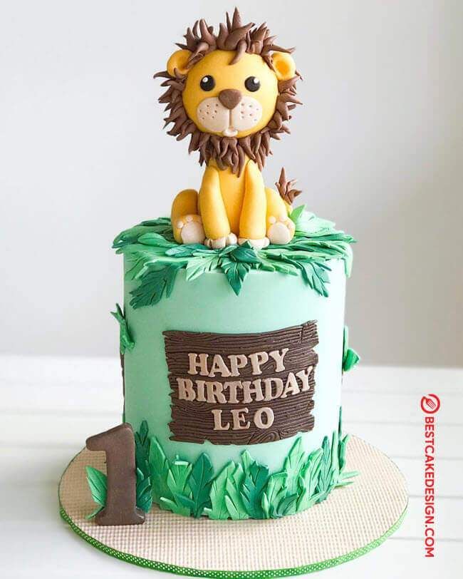 Lion Decorated Cake