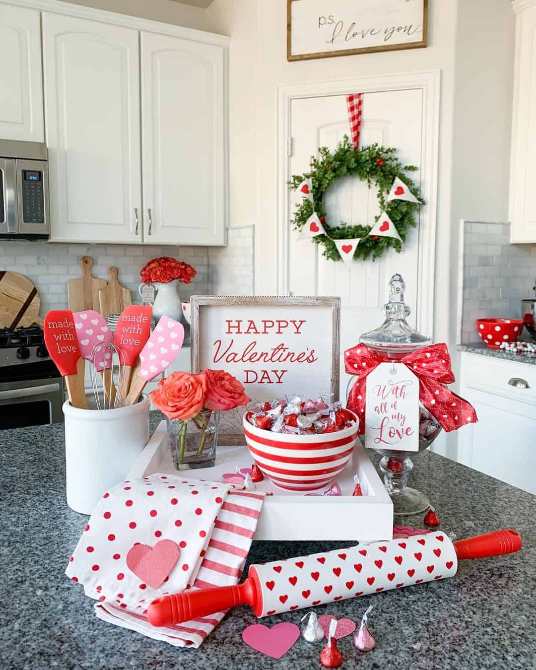 Decoration of Pink Kitchens