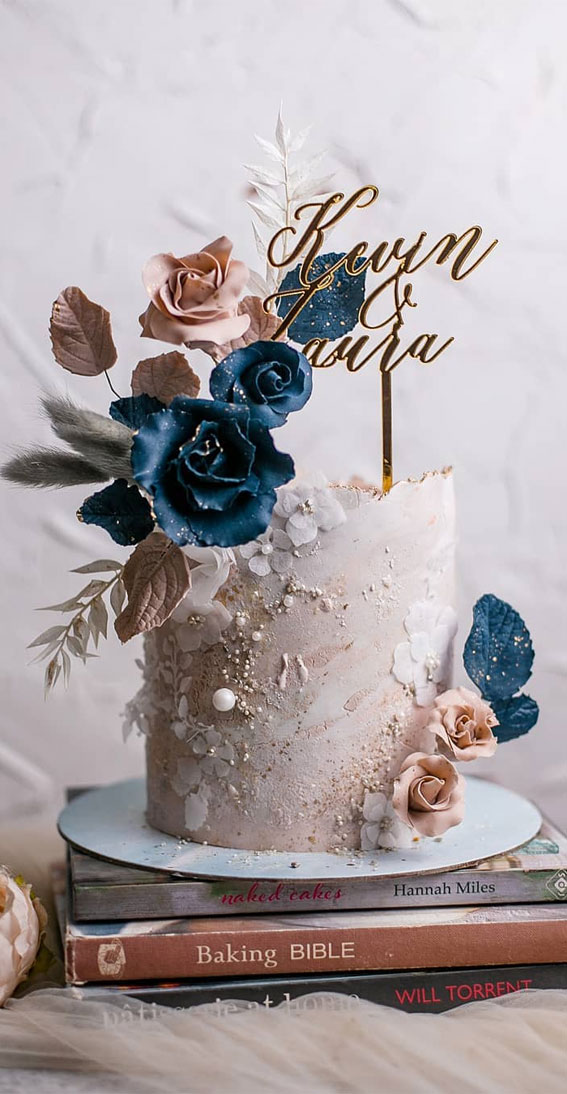 Elegant Decorated Cake