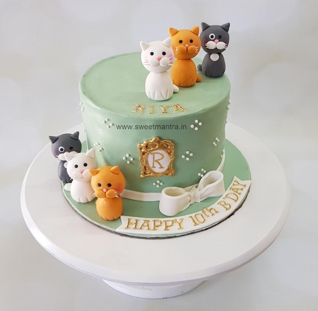 Decorated Cake Kittens