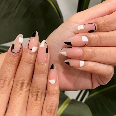 Black and White Decorated Nail