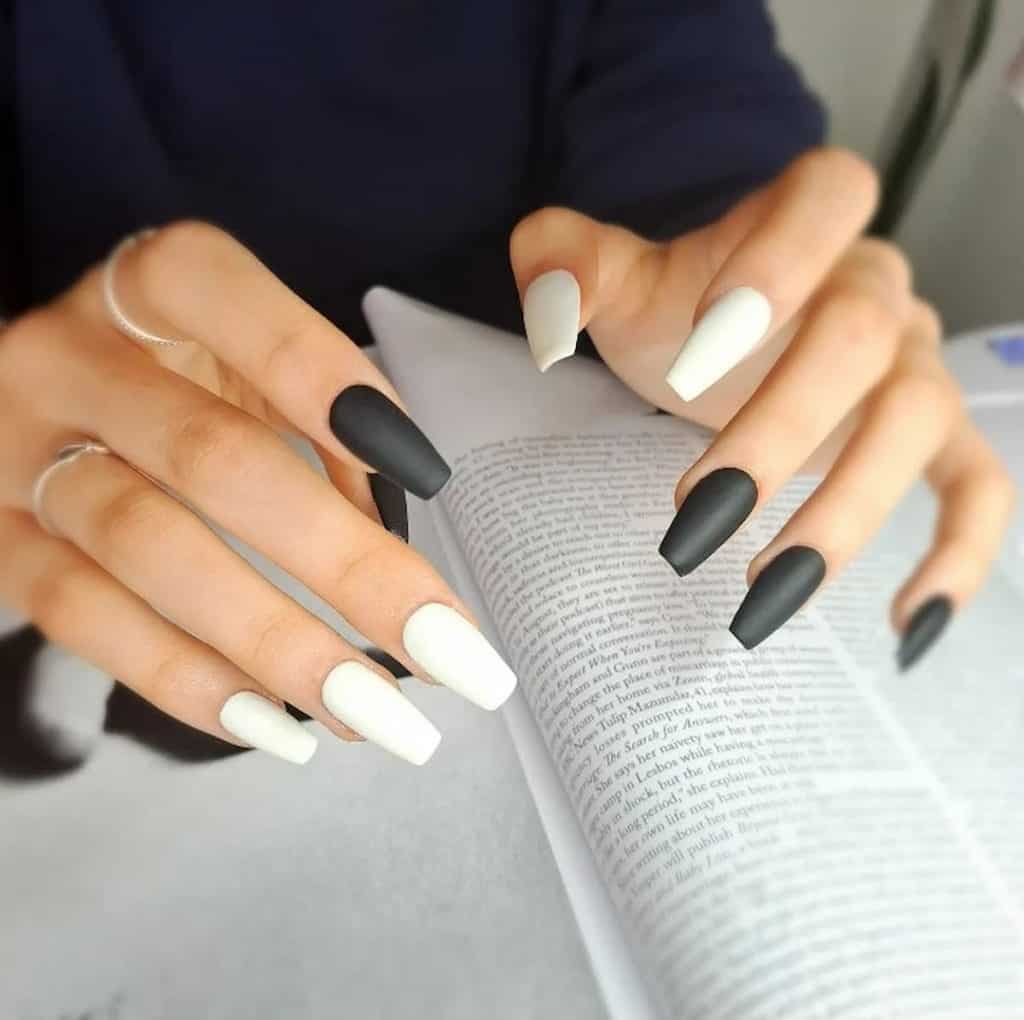 Decorated nails in black and white