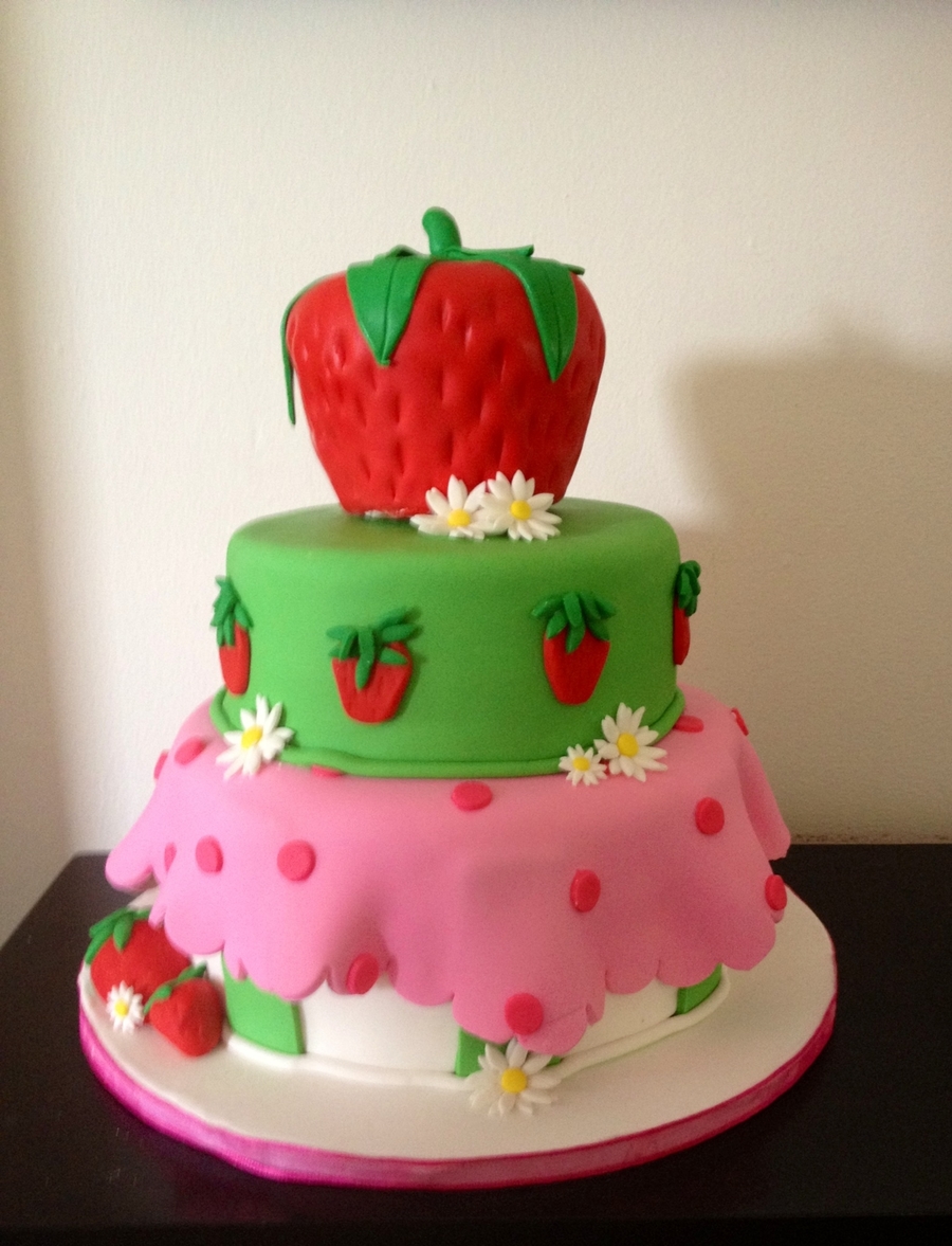 Strawberry Shortcake Decorated Cake