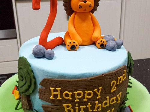 Lion Decorated Cake