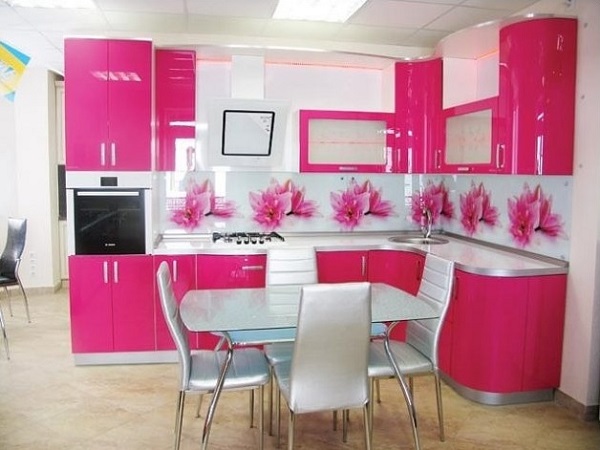 Decoration of Pink Kitchens