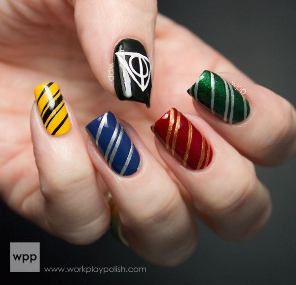 Harry Potter Decorated Nail