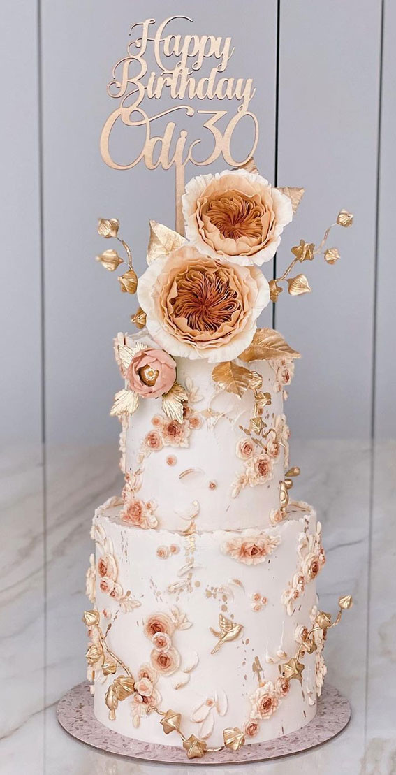 Elegant Decorated Cake