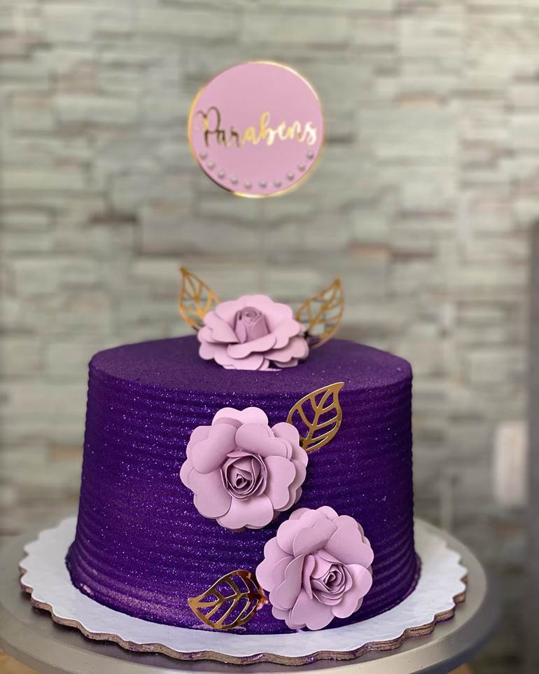 Bolo Decorado Lilas