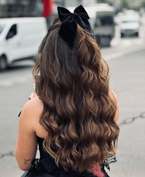 como-fazer-penteado-com-laco-no-cabelo