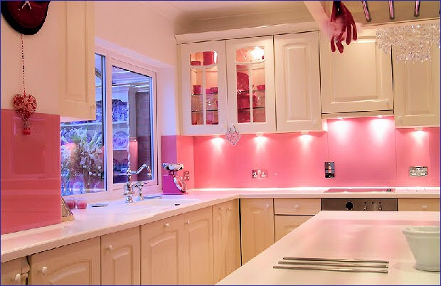 Decoration of Pink Kitchens