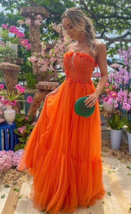 maquiagem-para-vestido-laranja