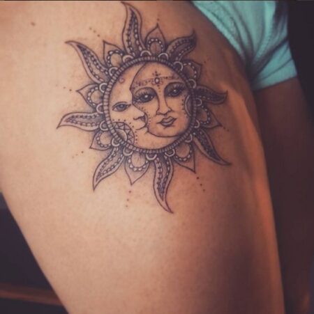 tatuagem-feminina-sol-e-lua