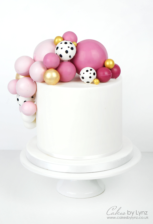 Balloon Decorated Cake