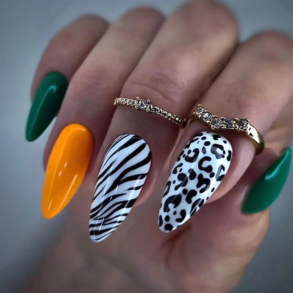 Zebra Decorated Nail