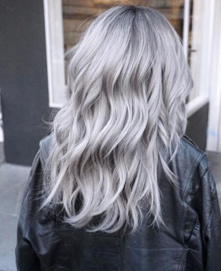 cabelo-platinado-cinza