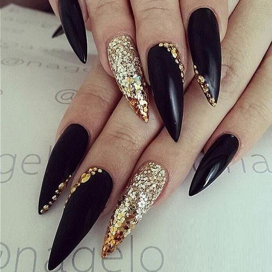 Stiletto Decorated Nail