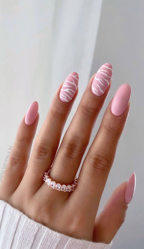 Zebra Decorated Nail