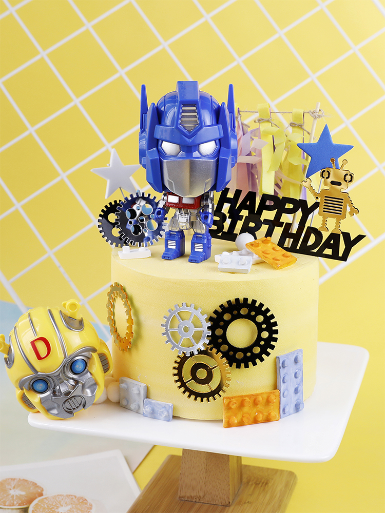 Transformers decorated cake