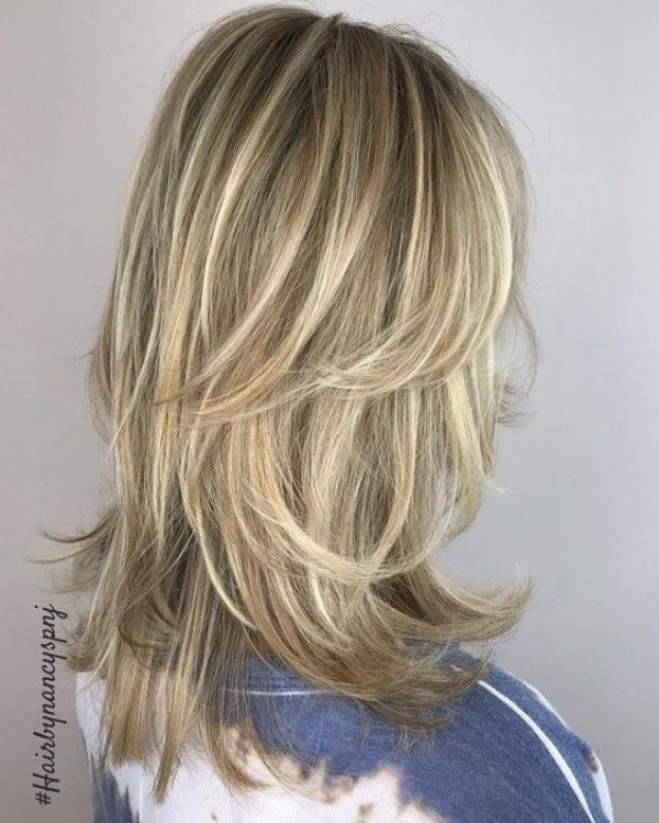 corte de cabelo feminino longo