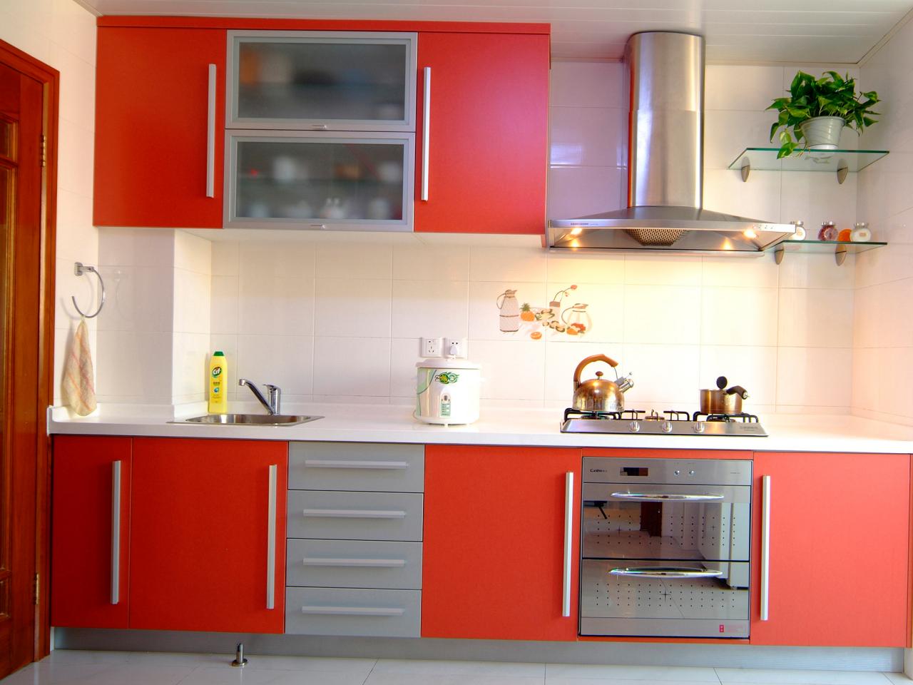 Kitchen Color Decoration