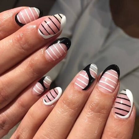 Black and White Decorated Nail