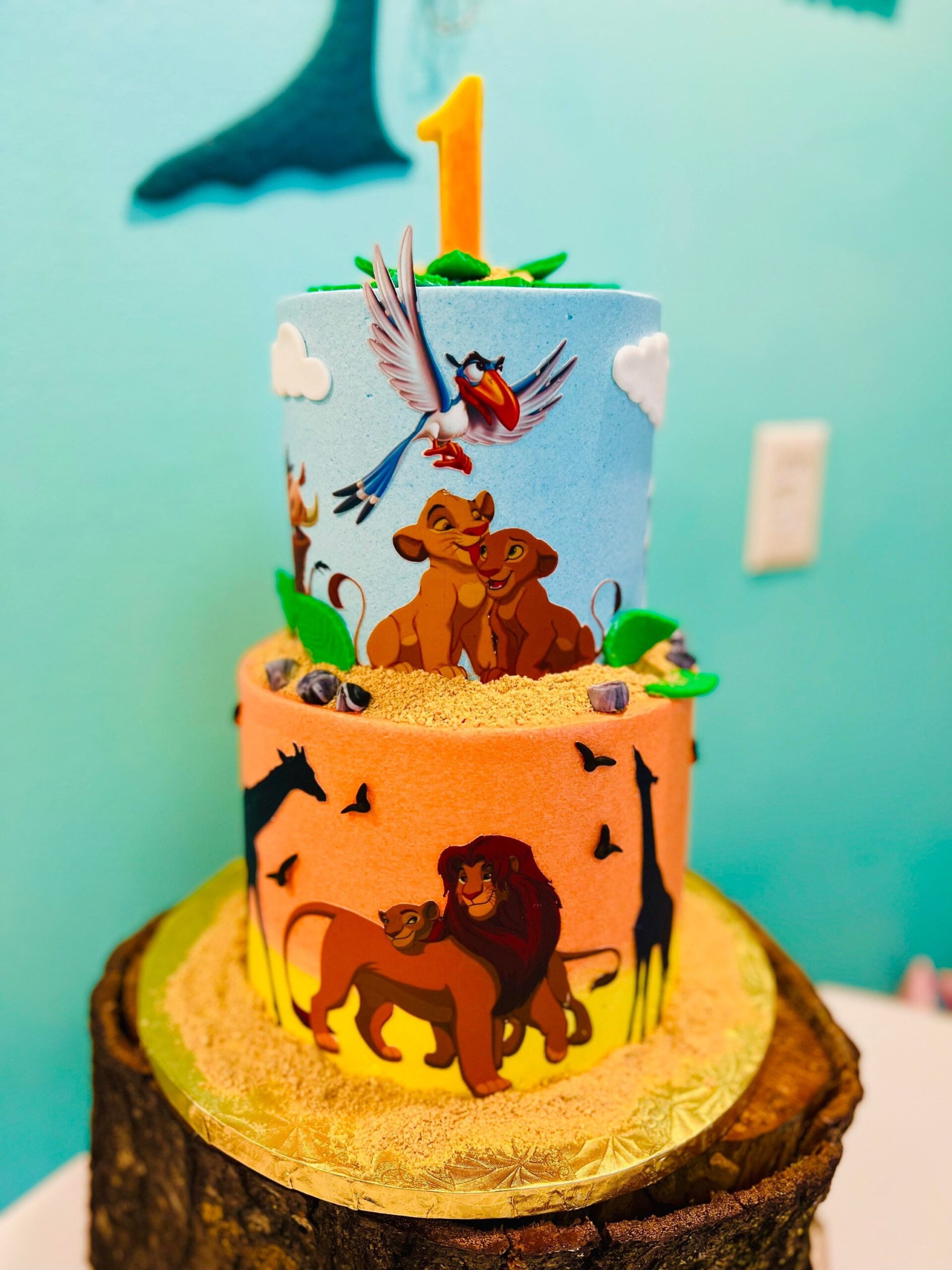 Lion Decorated Cake