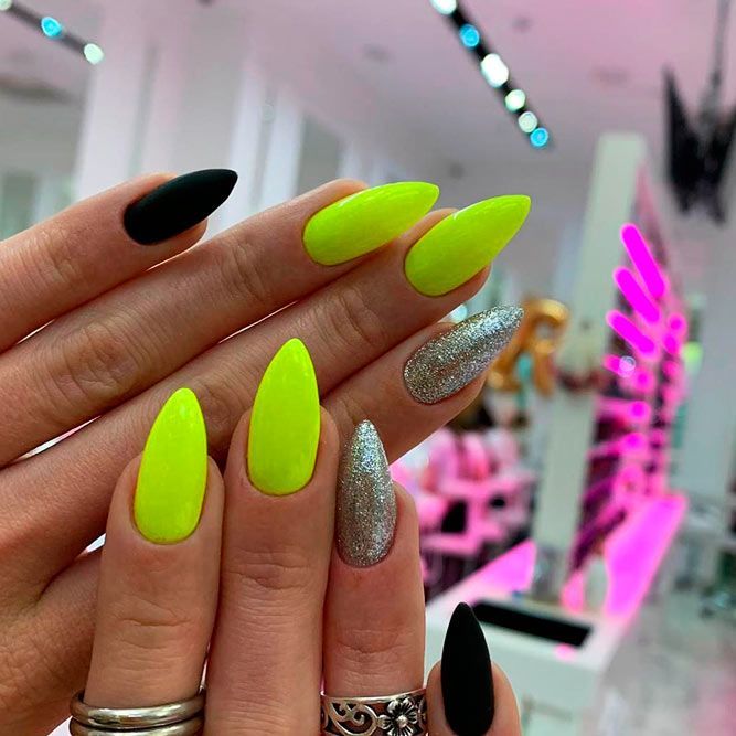 neon nails