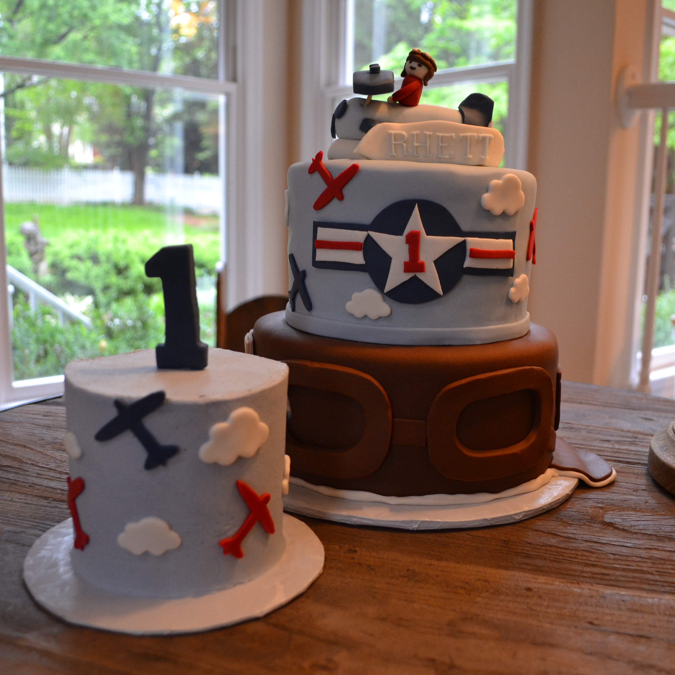 Airplane Decorated Cake