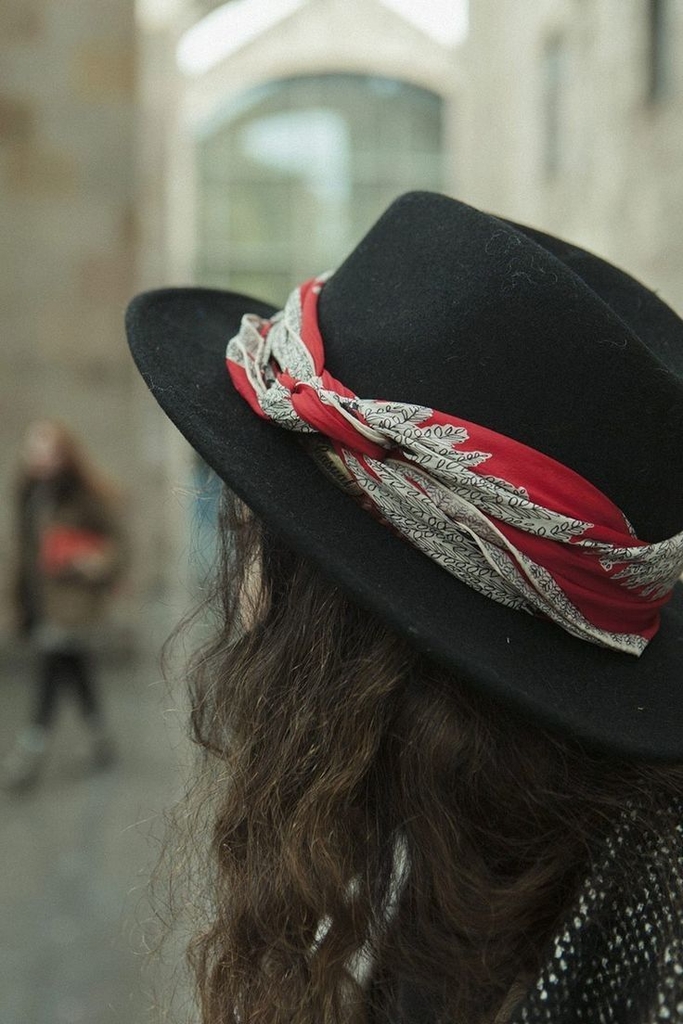 Look feminino com bandana