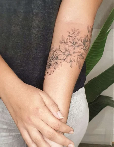 tatuagem-feminina-floral