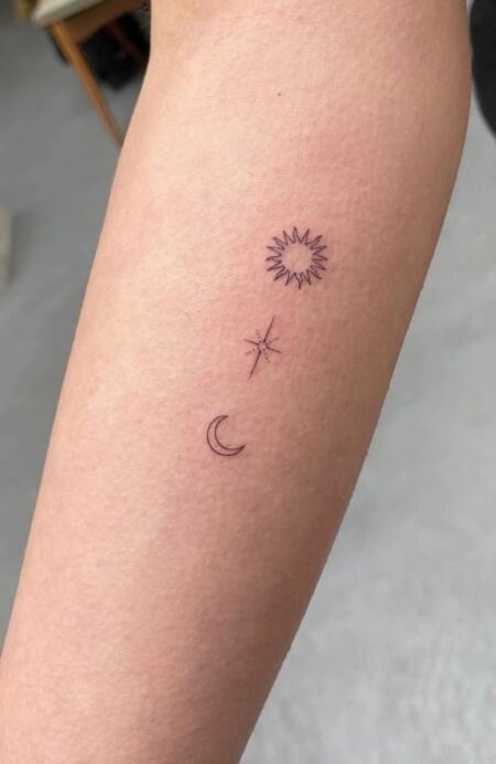 tatuagem-feminina-sol-e-lua