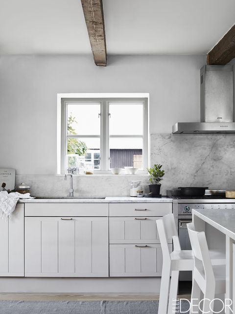 Decoration of White Kitchens