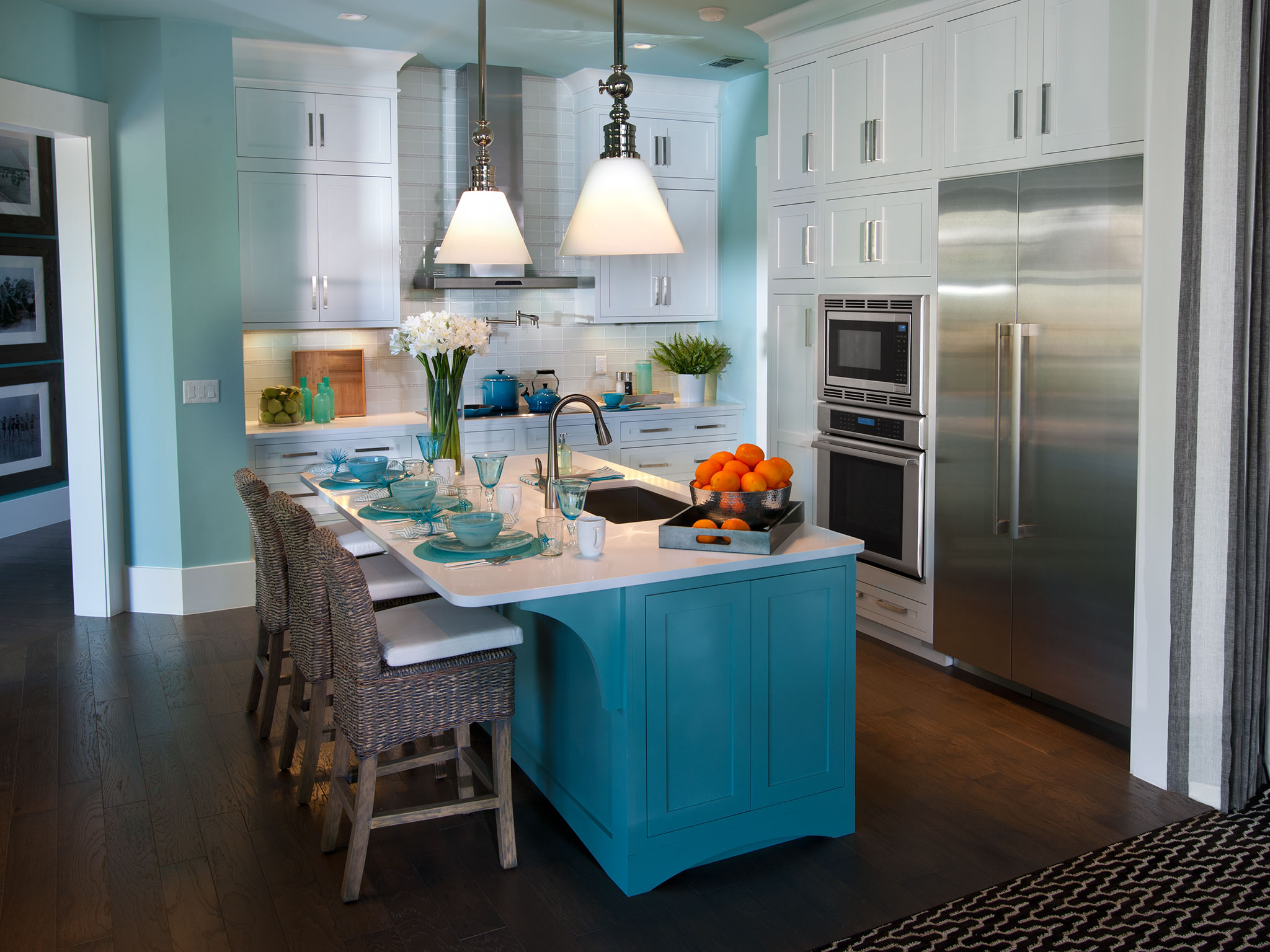 Kitchen Color Decoration