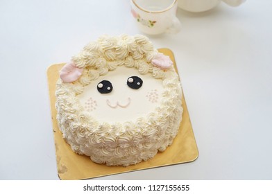 Sheep Decorated Cake