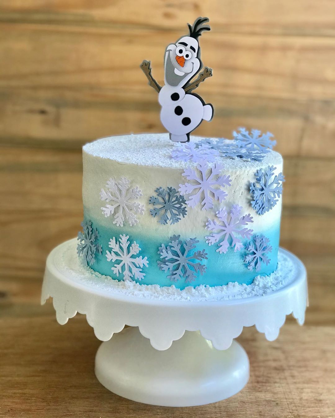 Bolo Decorado Olaf