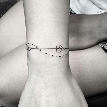 Tatuagem Feminina Bracelete