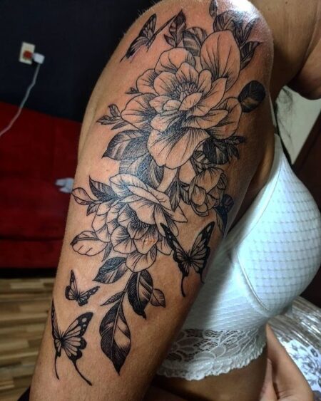 tatuagem-feminina-floral