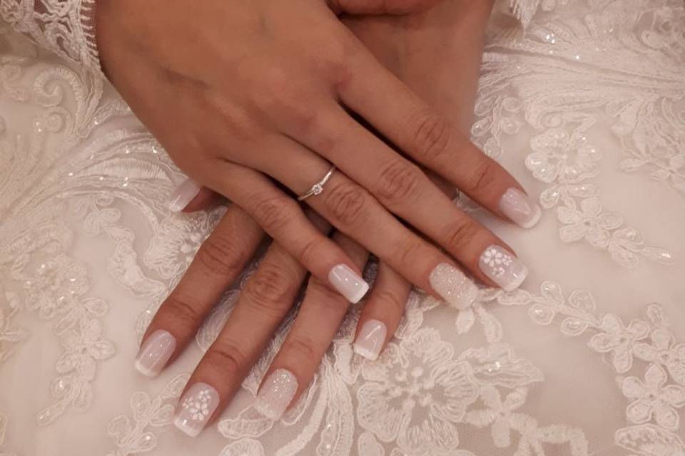 Decorated Nails for Brides