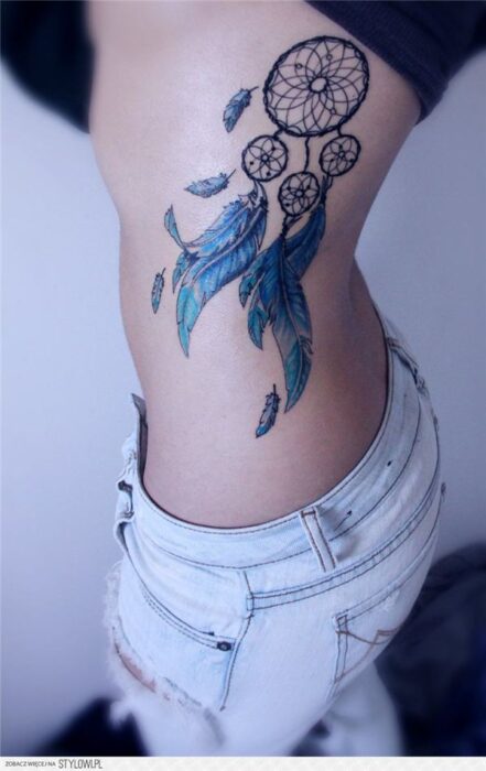 tatuagem-feminina-costela