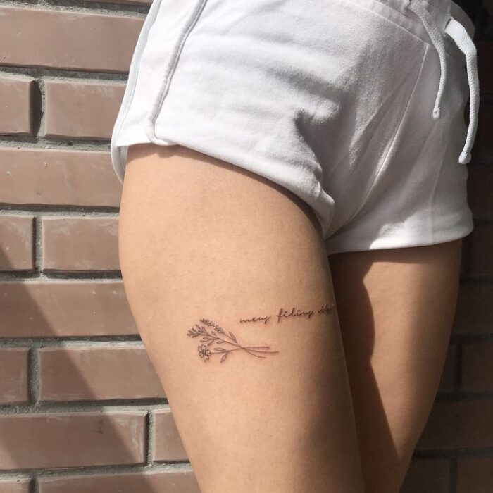 Tatuagem Na Coxa