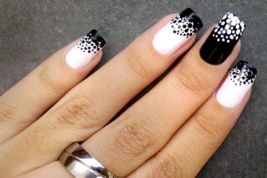 Unhas Decoradas Em Preto E Branco