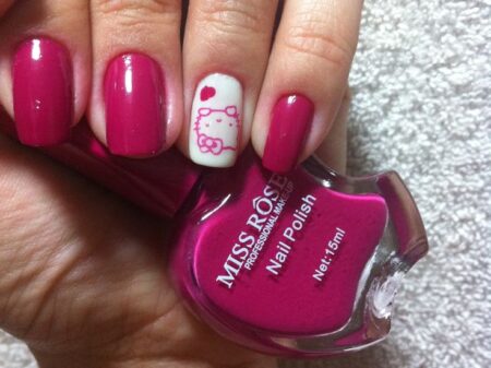 unhas-decoradas-hello-kitty