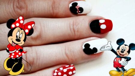 26-ideias-de-unha-decorada-mickey