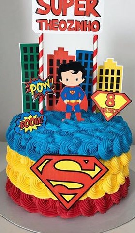 Bolo Decorado Superman