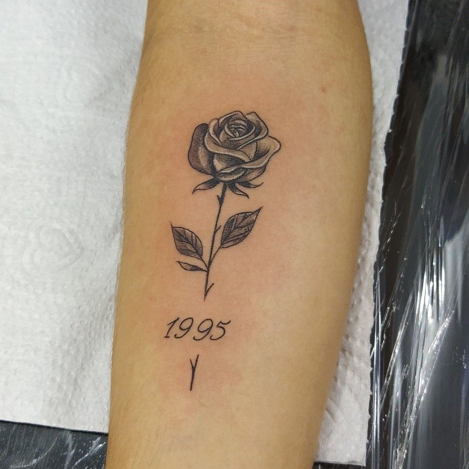 Tatuagem De Rosa