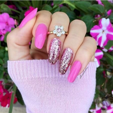 Unha Rosa com Glitter