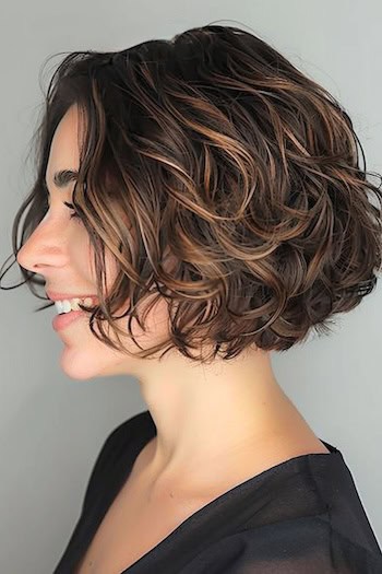 Wavy Short Hair