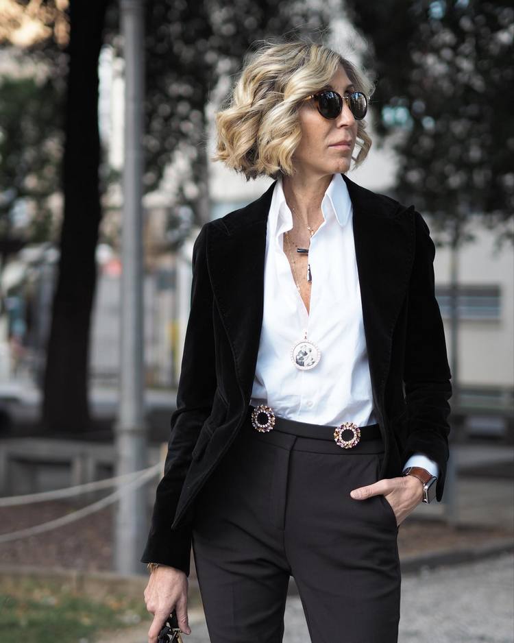 Look com Blazer Feminino