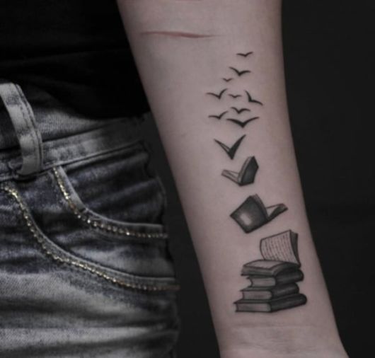 Tatuagem De Livros