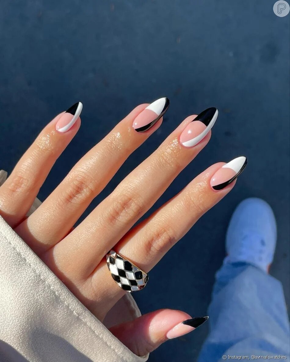 Unhas Decoradas Em Preto E Branco